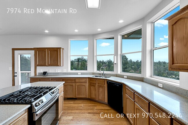 Building Photo - 7974 Red Mountain Rd