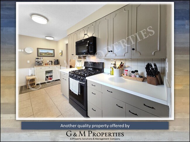 Building Photo - Rare 3-Bedroom Home Rental - just 1-Mile from Strong / Highland Hospitals!