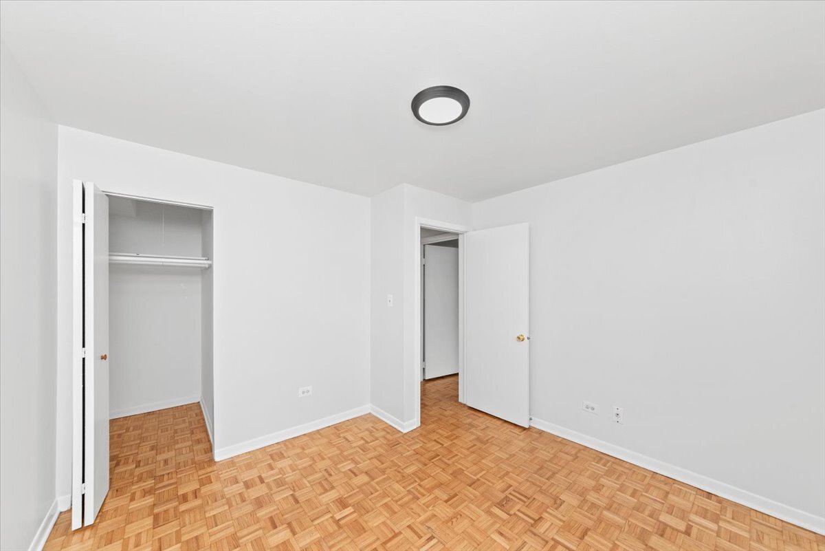 Building Photo - 600 McKinley Ave