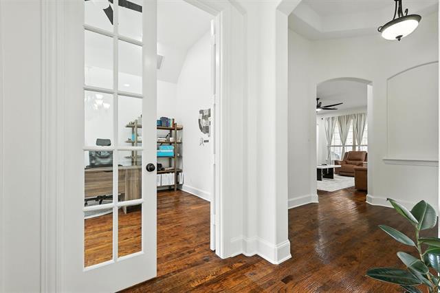 Building Photo - 628 Four Stones Blvd