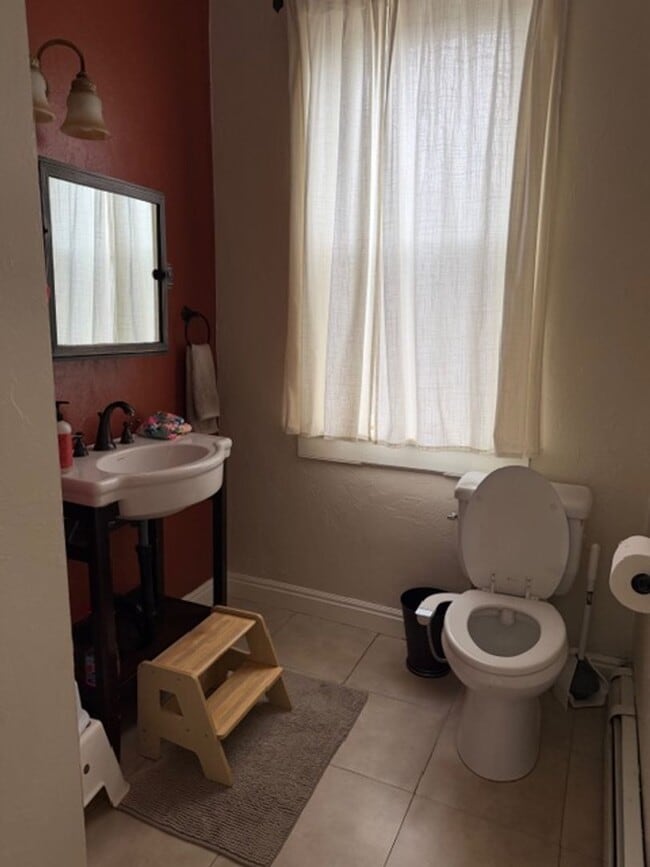 Building Photo - 1538 S 400 E