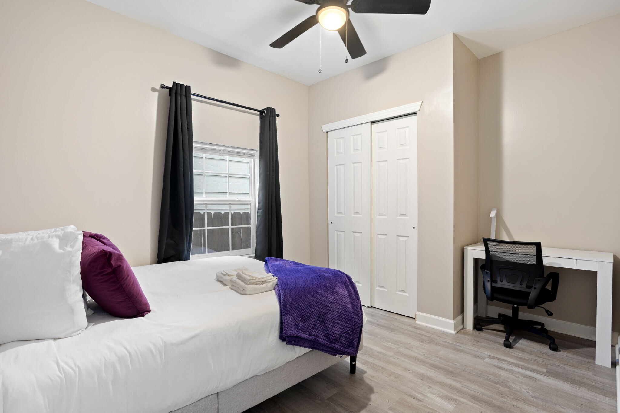 Building Photo - 1523 S East St