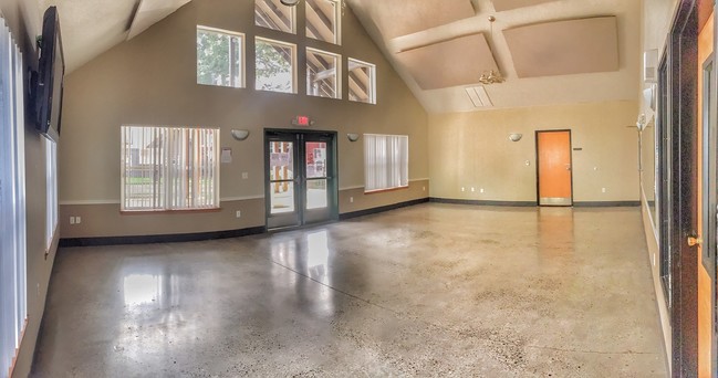 Community Room - Rockwood Landing