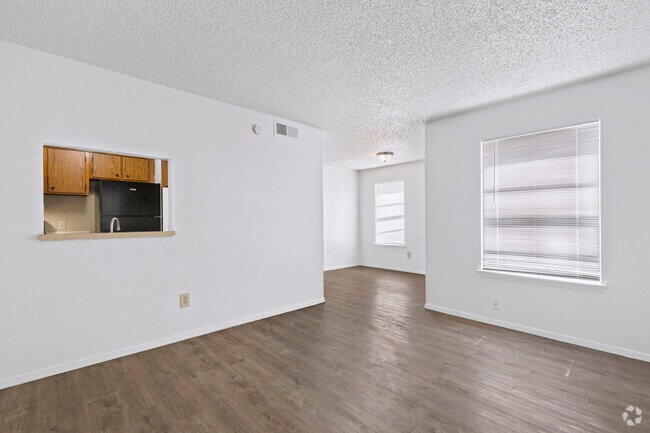2BR, 1BA - 865SF - Living Room - The Sullivan