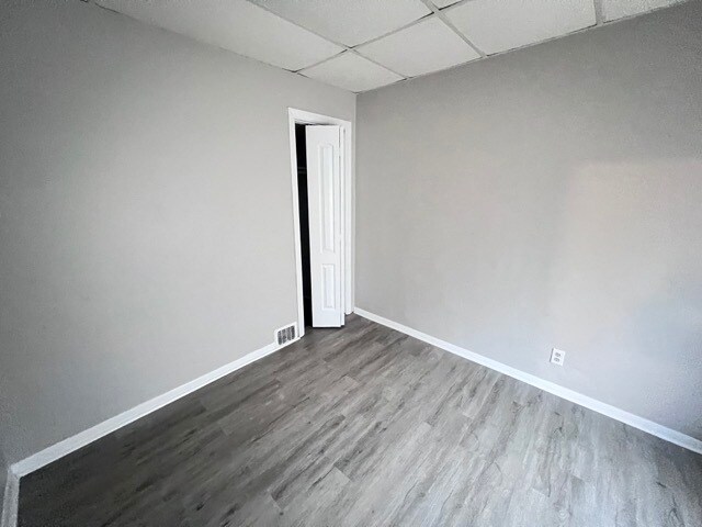 Building Photo - 313 Cottage Ct