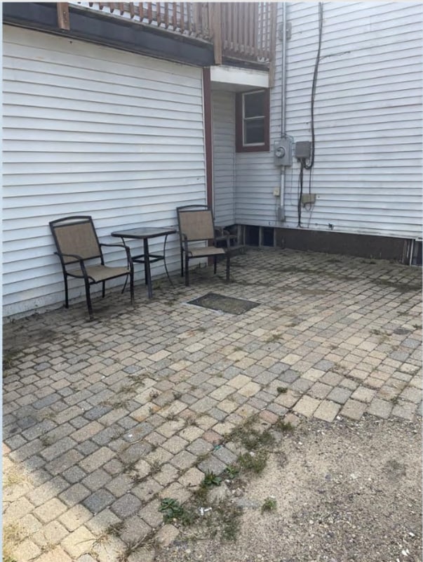 Building Photo - 821 Broadway