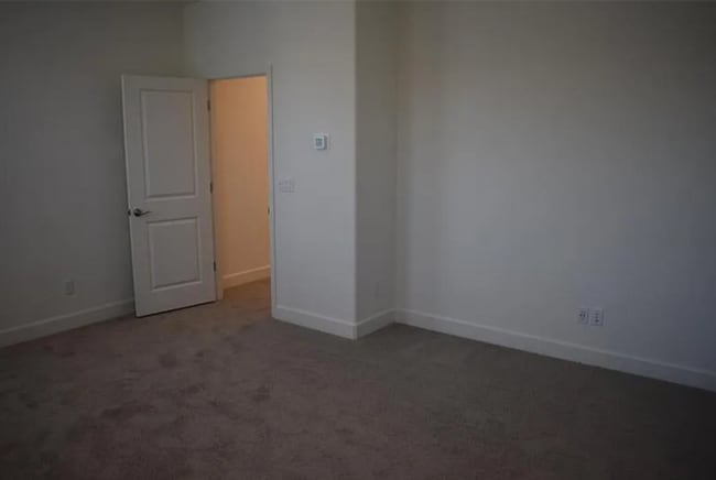Building Photo - 8168 Oxbow Landing Loop