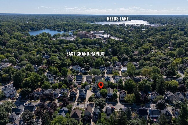 Building Photo - 514 Glenwood Ave SE