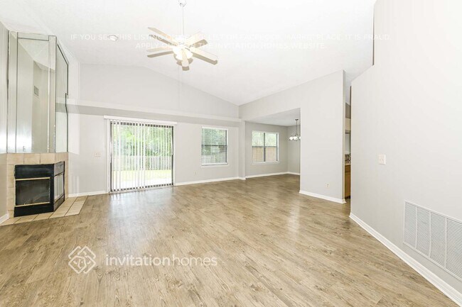 Building Photo - 1371 High Plains Dr W