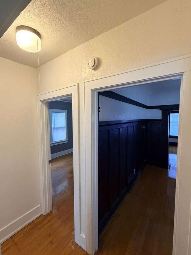 Building Photo - 2213 N 57th St