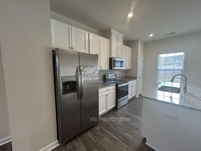 Building Photo - 574 Preakness Run