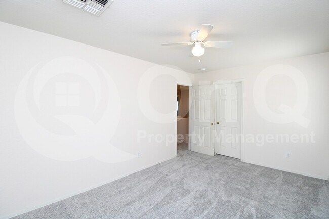 Building Photo - 3062 S Mandy