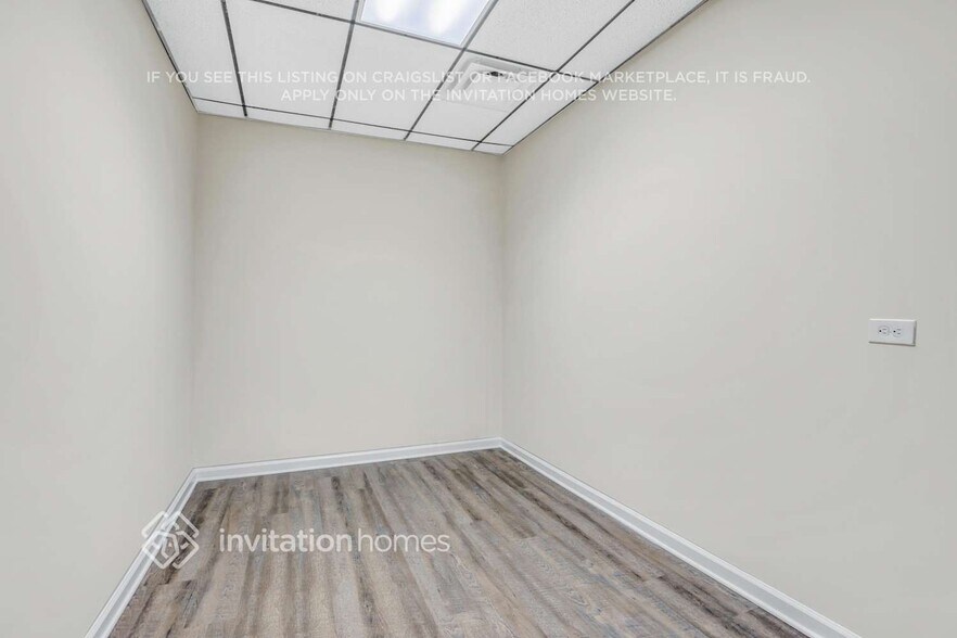 Building Photo - 1291 Oak Arbour Ave