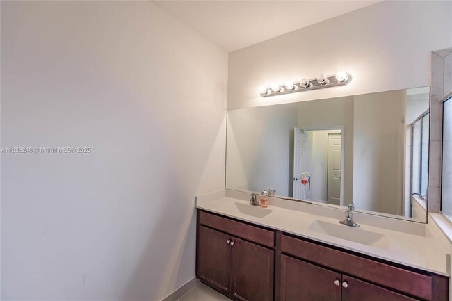 Building Photo - 6586 S Anise Ct