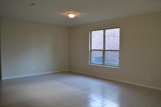 Building Photo - House for Lease in Sherman