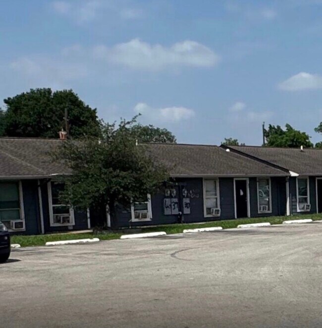 Building Photo - 3802 Dabney St