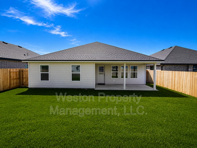 Building Photo - 14204 Little Falls Ln