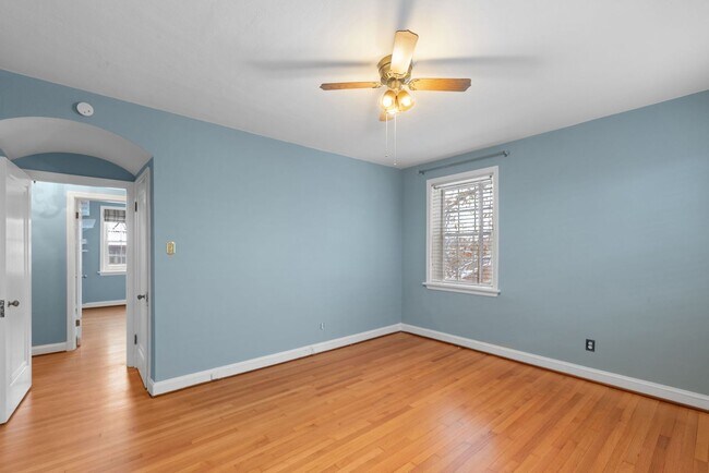 Building Photo - 7710 Brookline Terrace