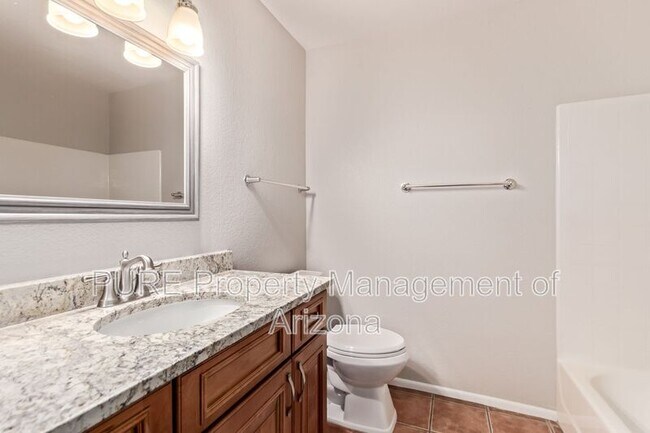 Building Photo - 8625 E Belleview Pl