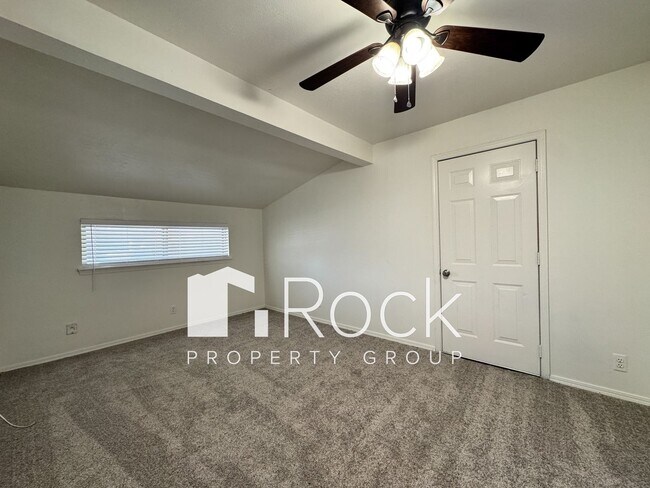 Building Photo - Charming Home with Real Wood Floors and Covered Parking ~ Offering 1 Month FREE Rent~