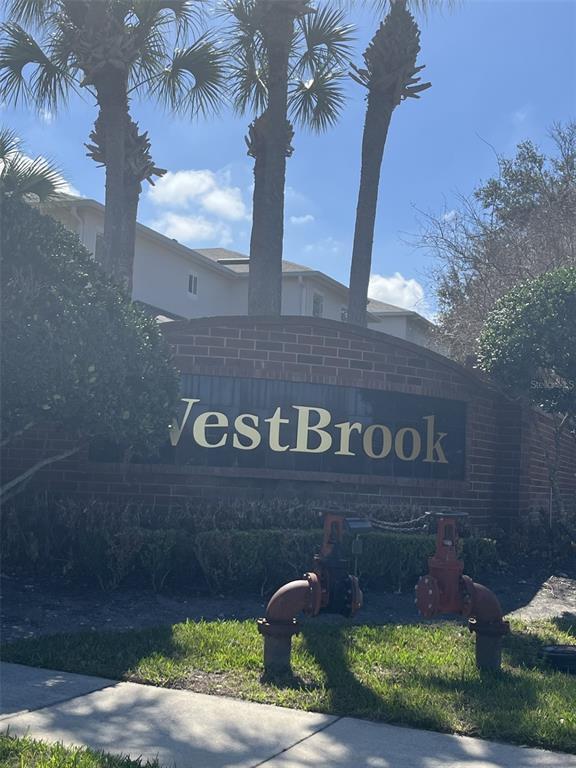 Building Photo - 1366 Priory Cir