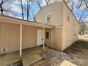 Building Photo - 4880 Hale Rd