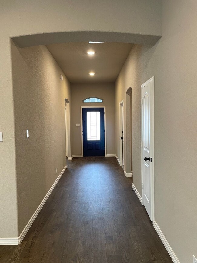 Building Photo - Available Now | **NO PETS*** | Beautiful Single-Story 4 BR, 2.5 Bath | Covered Patio | Close to F...