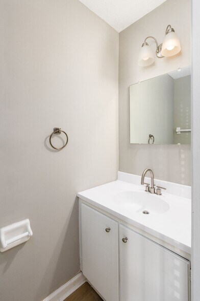 Building Photo - 3115 Francinelane Dr