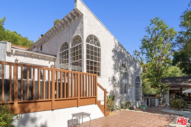 Building Photo - 4322 Ensenada Pl