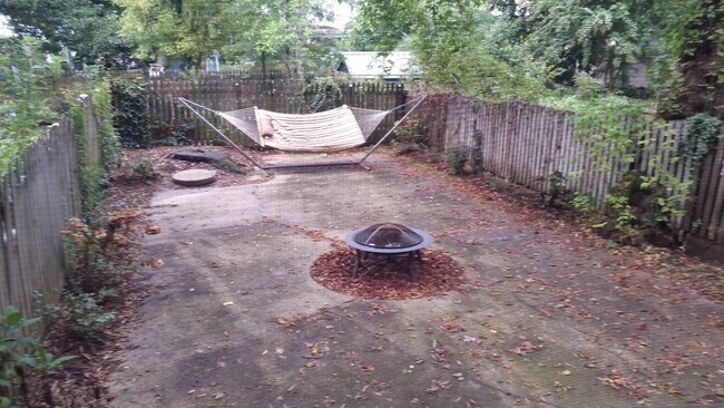 Building Photo - Conduit Street. Updated Home in Historic D...
