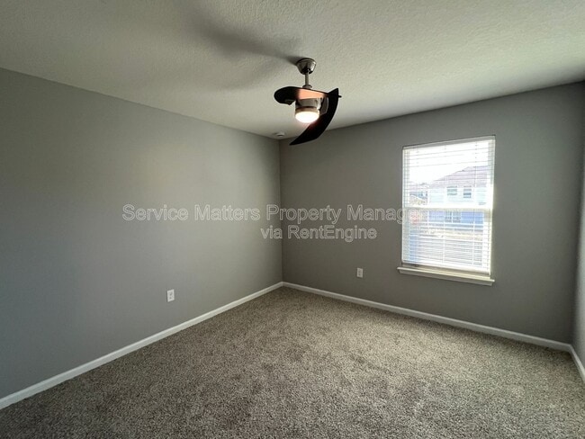 Building Photo - 5881 Old Plantation Court