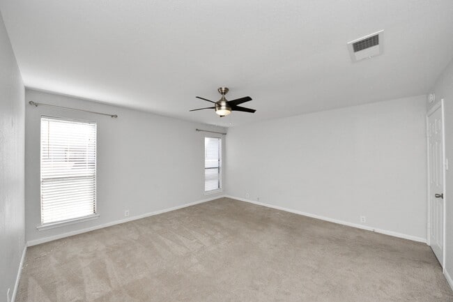 Building Photo - 2468 Bering Dr