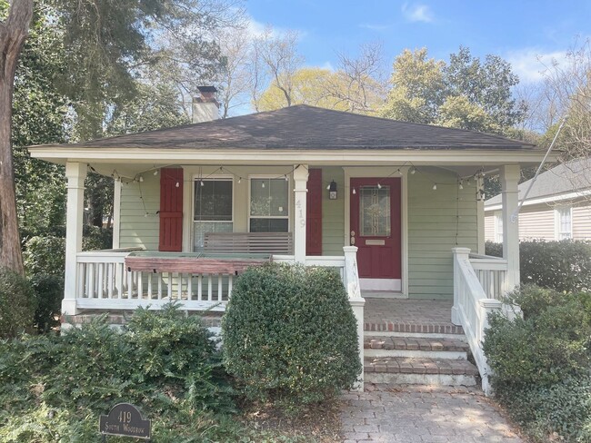 Primary Photo - Rosewood Bungalow