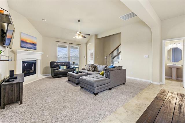 Building Photo - 14829 Star Creek Dr