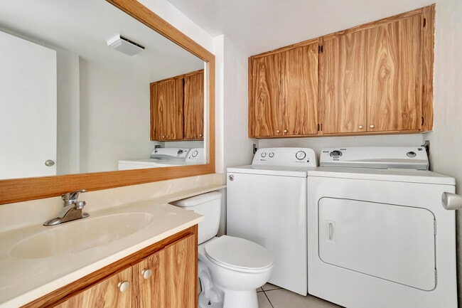 Building Photo - 311 3rd Way