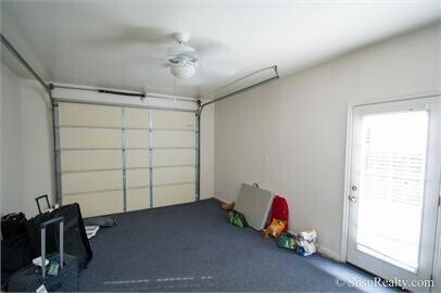 Building Photo - BEAUTIFUL WOOD FLOORS IN THIS- 5 BED 2 BATHROOM- Includes maid service