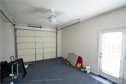 Building Photo - BEAUTIFUL WOOD FLOORS IN THIS 5 BED 2 BATHROOM HOUSE- LARGE DOGS OK