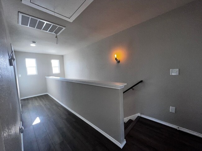 Building Photo - Modern 3BR Townhome w/ Garage, Private Yard & No Carpet – Built 2022