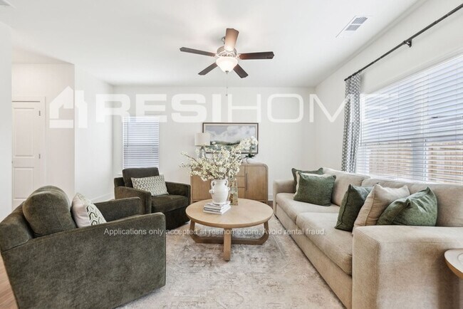 Building Photo - 248 Frost Ln
