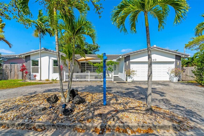 Primary Photo - 4140 N 36th Ave