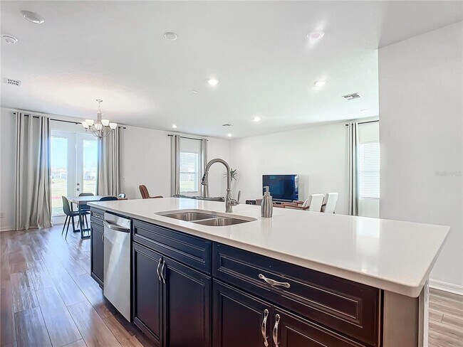 Building Photo - 1317 Sterling Pointe Dr