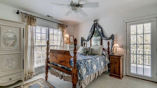 Building Photo - 635 Dune Oaks Dr