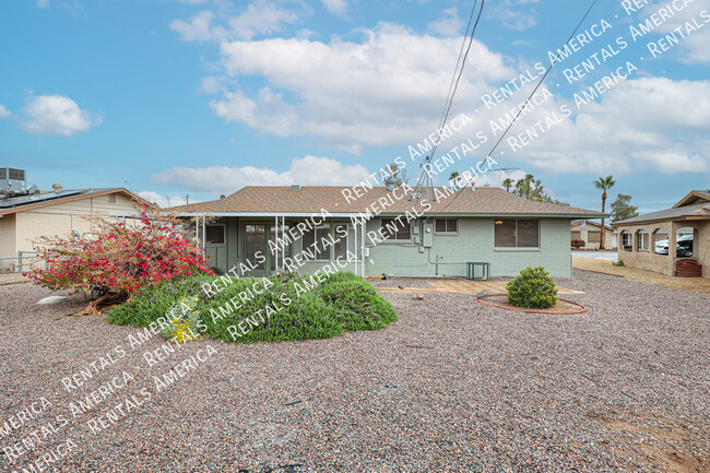 Building Photo - Newly Remodled 2-bedroom 1 bath in Sun City