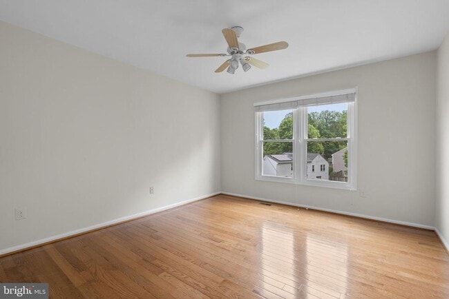 Building Photo - 1119 Halesworth Dr