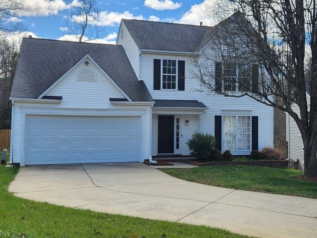 Primary Photo - 4 Bedroom Home in Mallard Creek Area