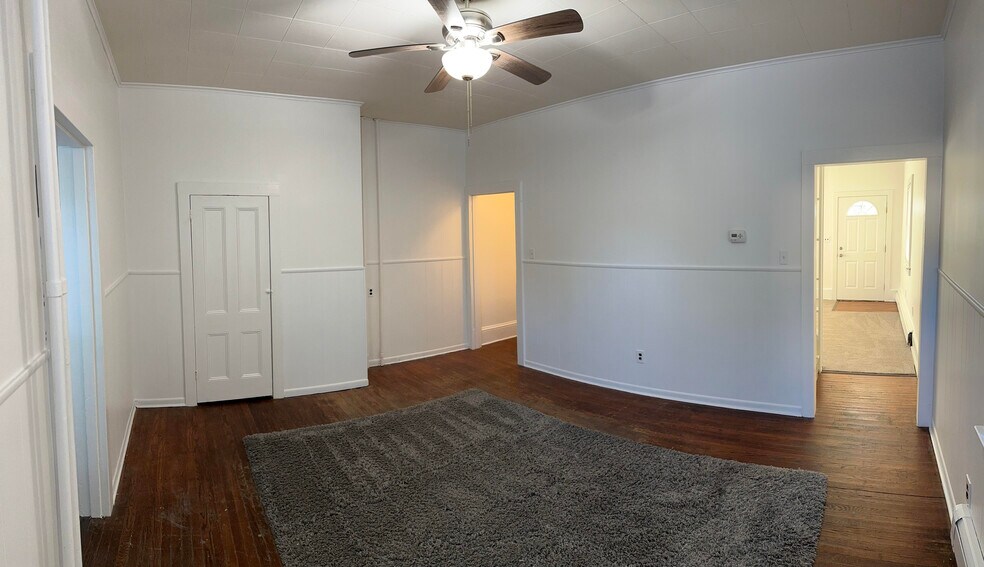 Dining Room - 105 Chambers St