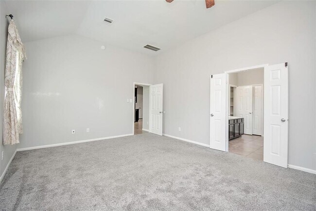 Building Photo - 14127 Grovemist Ln