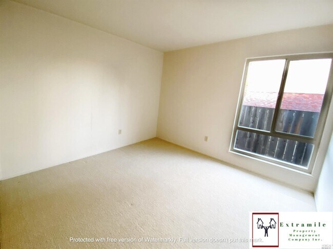 Building Photo - 9 Germaine Pl
