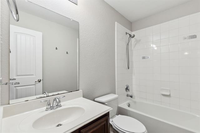 Building Photo - 4006 Autumnwood Ln