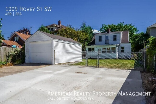 Building Photo - 1009 Hovey St SW